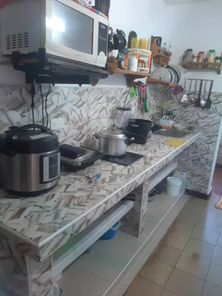 Apartamento en 3er Piso, Rpto Camilo Cienguegos