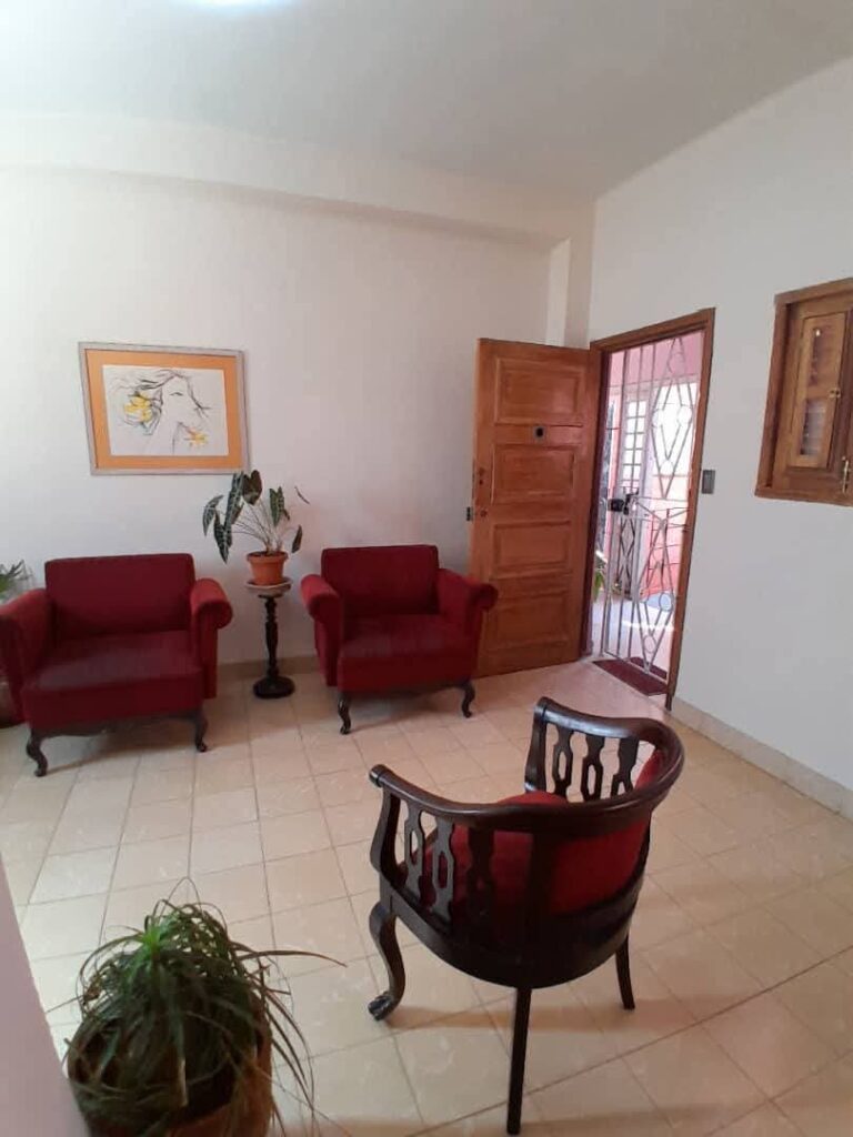 Apartamento en 2do Piso, Vedado