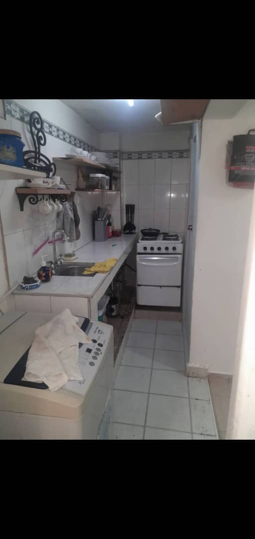 Apartamento Interior en Centro Habana