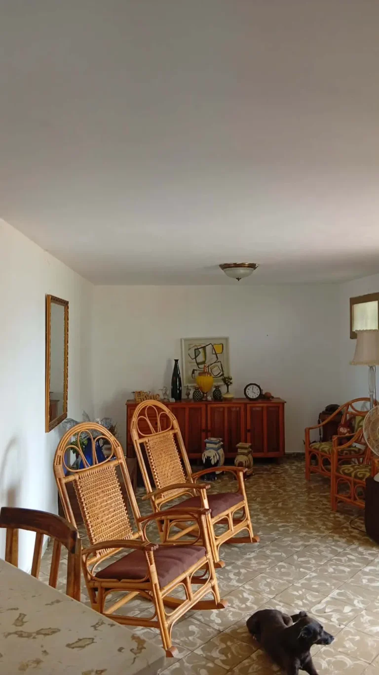 Casa en planta baja, Reparto Camilo Cienfuegos