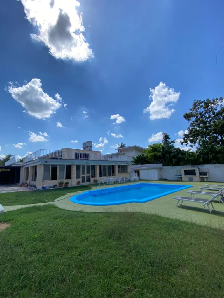 🏡 Propiedad Exclusiva con Piscina en Siboney – Inversión Premium